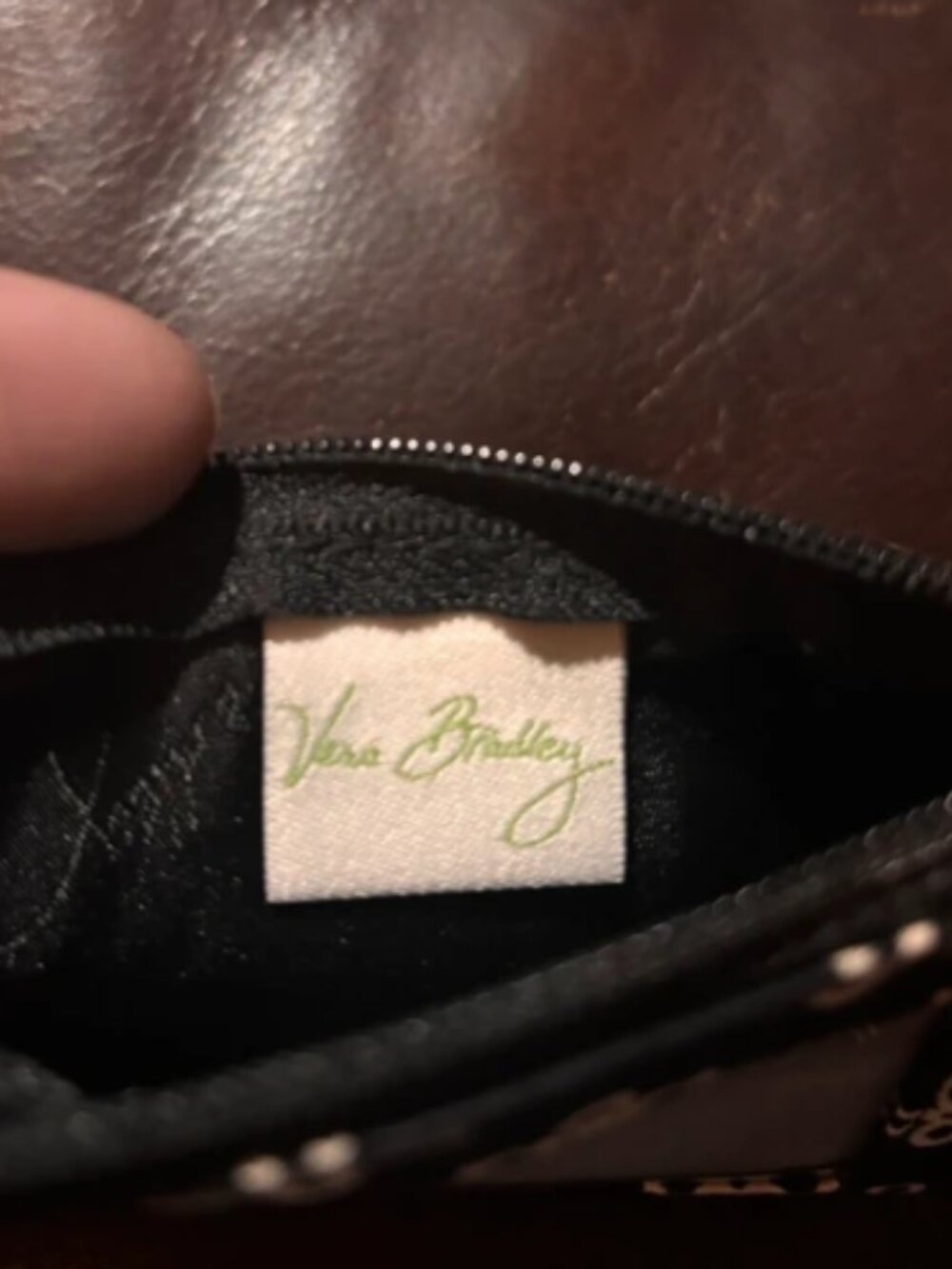 NWOT VERA BRADLEY POUCH - Picture 4 of 4